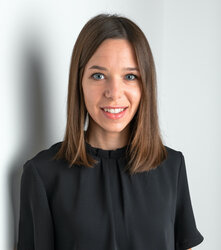 Helene Lang